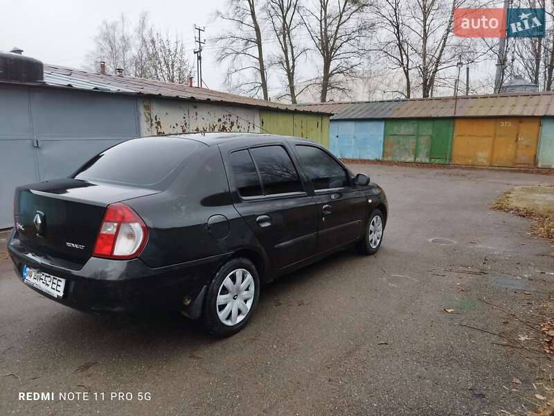 Седан Renault Clio Symbol 2008 в Киеве