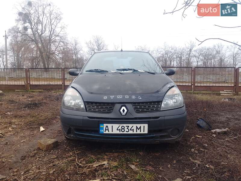 Renault Clio Symbol 2004