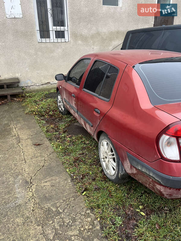 Седан Renault Clio Symbol 2005 в Калуше