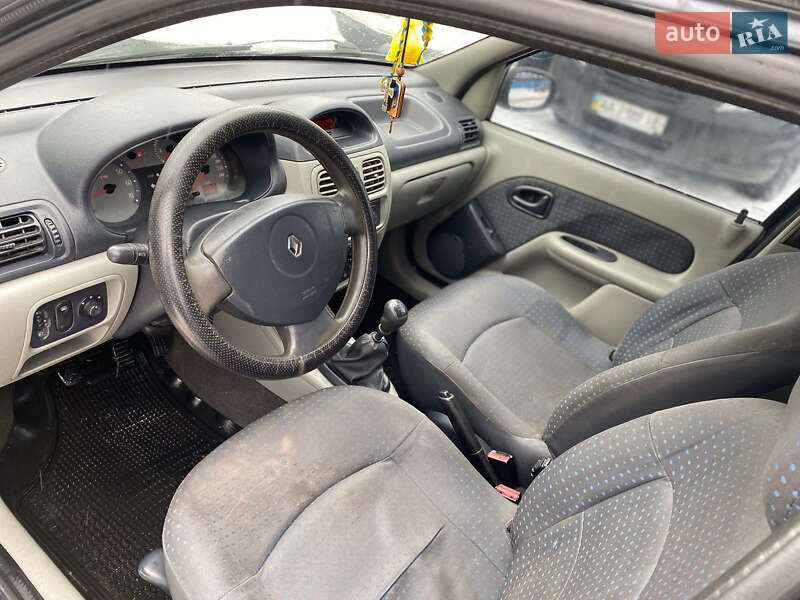 Седан Renault Clio Symbol 2006 в Василькове