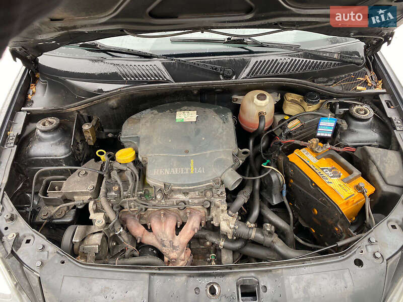 Седан Renault Clio Symbol 2006 в Василькове