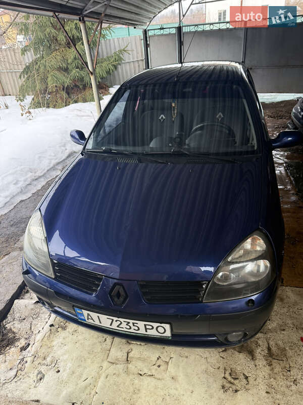 Renault Clio Symbol 2003
