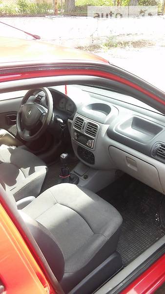 Седан Renault Clio 2005 в Черкассах