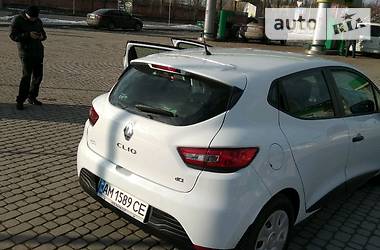 Хэтчбек Renault Clio 2015 в Коростене