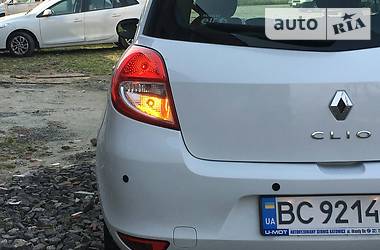 Хетчбек Renault Clio 2011 в Дрогобичі