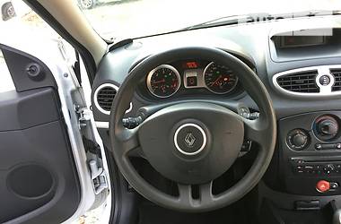 Хетчбек Renault Clio 2011 в Дрогобичі