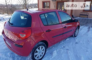 Хэтчбек Renault Clio 2007 в Черновцах