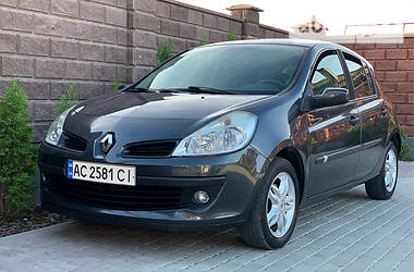 Хэтчбек Renault Clio 2008 в Ровно