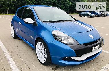 Хетчбек Renault Clio 2010 в 