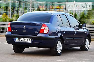 Седан Renault Clio 2005 в Днепре