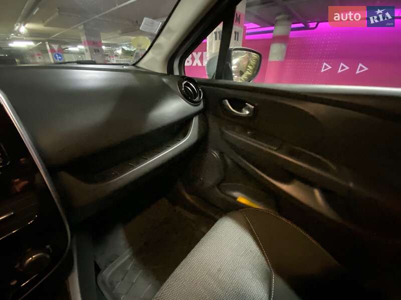 Универсал Renault Clio 2015 в Черновцах фото 33 Универсал Renault Clio 2015 в Черновцах