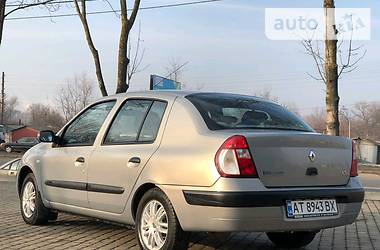 Седан Renault Clio 2004 в Івано-Франківську