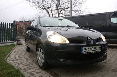 Хэтчбек Renault Clio 2007 в 