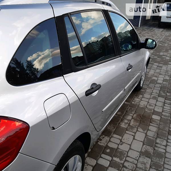 Універсал Renault Clio 2009 в Бучачі фото 34 Універсал Renault Clio 2009 в Бучачі