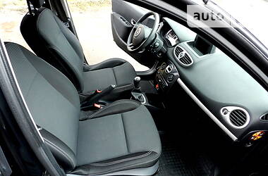 Хетчбек Renault Clio 2012 в 