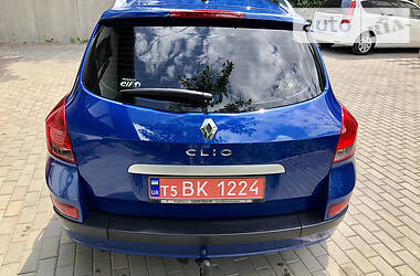 Универсал Renault Clio 2008 в Казатине