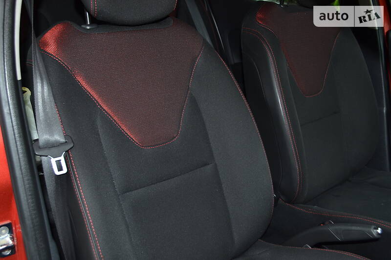 Хетчбек Renault Clio 2017 в Рівному фото 36 Хетчбек Renault Clio 2017 в Рівному