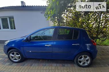 Хэтчбек Renault Clio 2011 в Львове