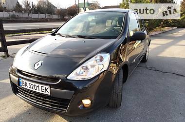 Хэтчбек Renault Clio 2009 в Кропивницком