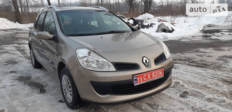 Універсал Renault Clio 2008 в Луцьку