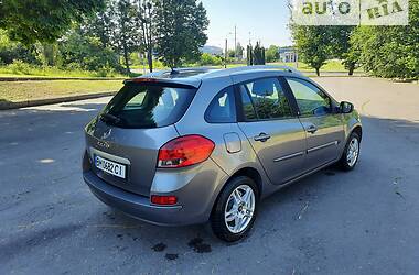 Универсал Renault Clio 2010 в Ровно