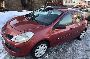 Хэтчбек Renault Clio 2006 в Бориславе