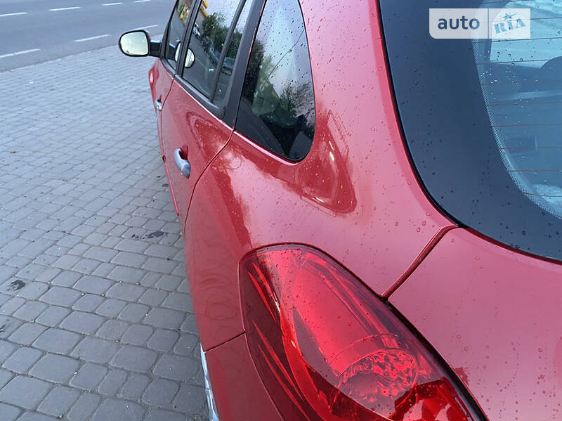 Универсал Renault Clio 2010 в Ивано-Франковске