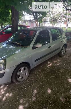 Хэтчбек Renault Clio 2004 в Александрие