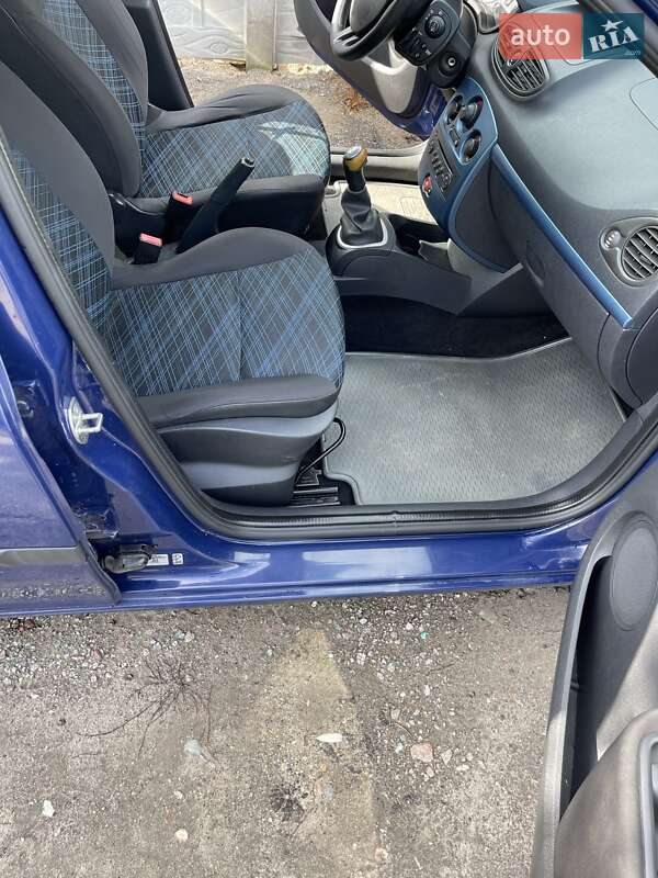 Хетчбек Renault Clio 2008 в Борисполі
