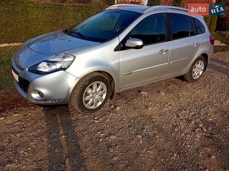 Универсал Renault Clio 2011 в Снятине