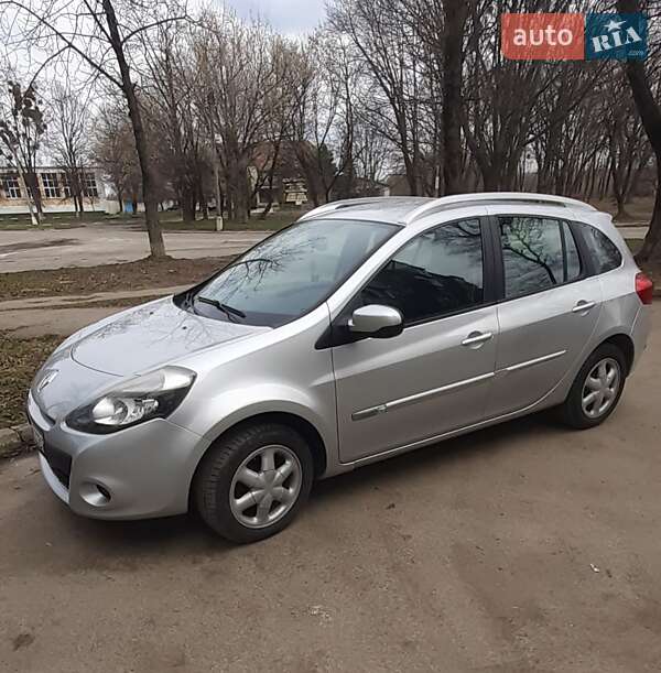 Универсал Renault Clio 2012 в Калуше