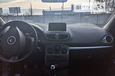 Хэтчбек Renault Clio 2010 в Полтаве