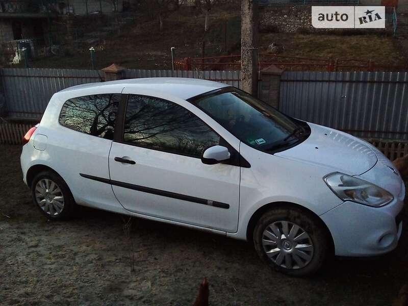 Хэтчбек Renault Clio 2011 в Тернополе