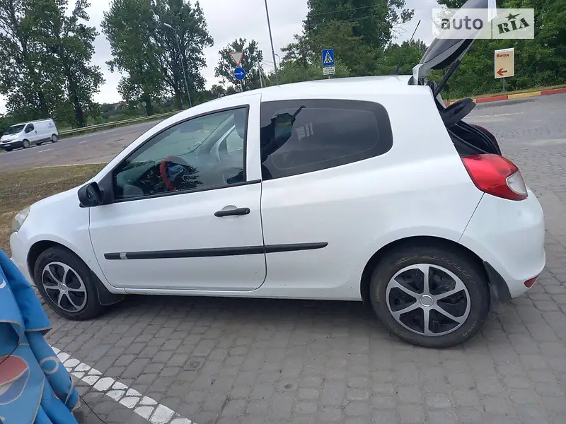 Renault Clio 2011