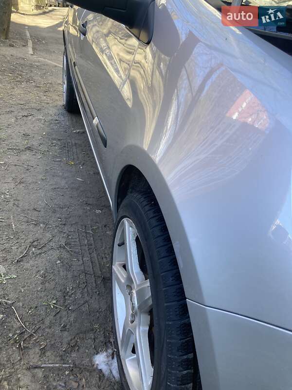 Хэтчбек Renault Clio 2007 в Львове фото 13 Хэтчбек Renault Clio 2007 в Львове