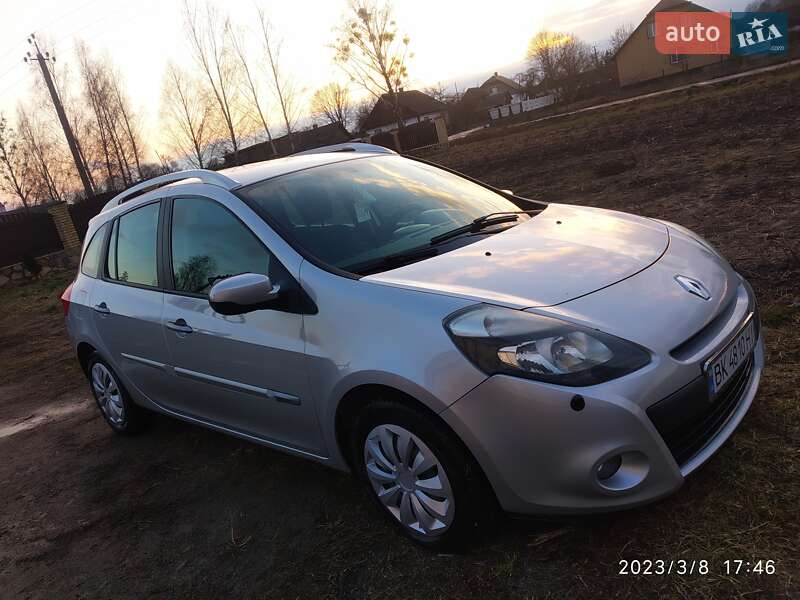 Универсал Renault Clio 2012 в Рокитном