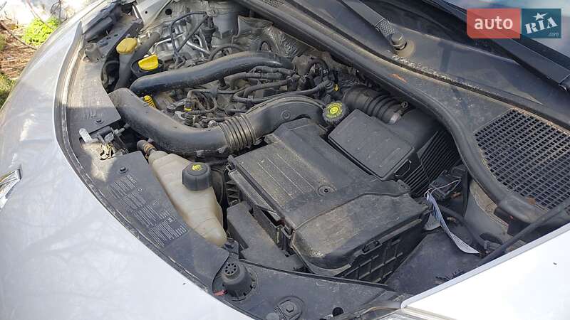 Хетчбек Renault Clio 2011 в Тернополі