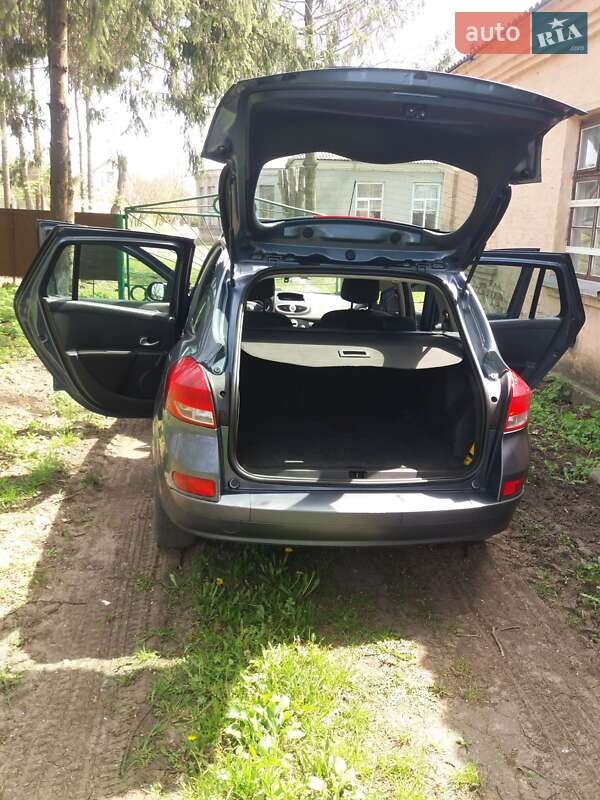 Універсал Renault Clio 2010 в Хмільнику