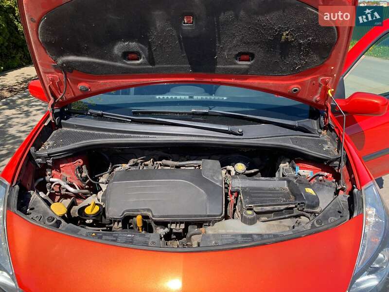 Хэтчбек Renault Clio 2009 в Львове