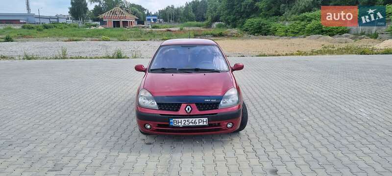 Хэтчбек Renault Clio 2002 в Кременчуге