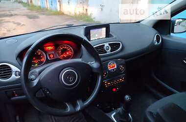 Универсал Renault Clio 2012 в Ровно