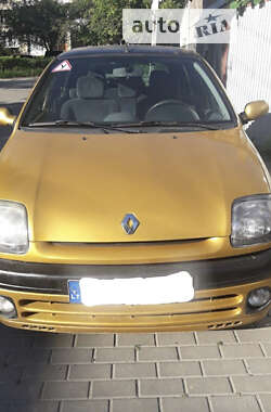 Хэтчбек Renault Clio 2001 в Черновцах