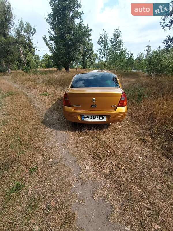 Хэтчбек Renault Clio 2001 в Кропивницком