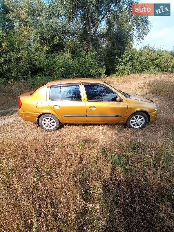 Хэтчбек Renault Clio 2001 в Кропивницком