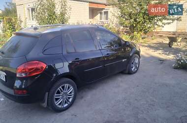 Хэтчбек Renault Clio 2011 в Виннице