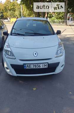 Хетчбек Renault Clio 2012 в Дніпрі