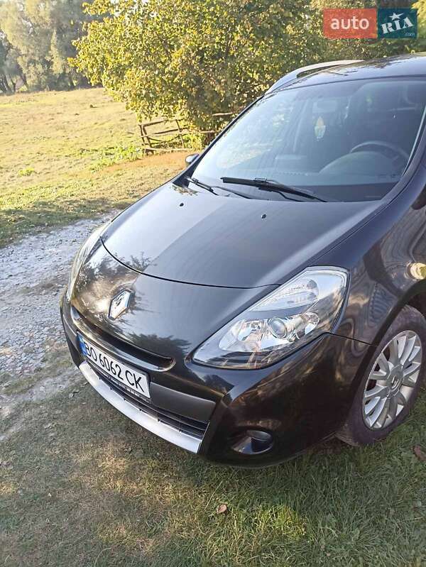 Хэтчбек Renault Clio 2009 в Житомире