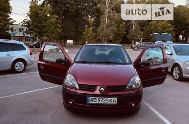 Хэтчбек Renault Clio 2003 в Виннице