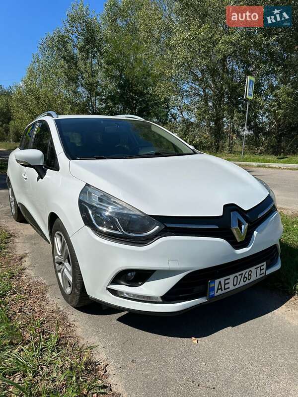 Универсал Renault Clio 2017 в Днепре