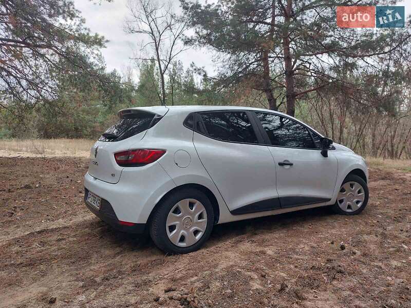 Хэтчбек Renault Clio 2014 в Врадиевке
